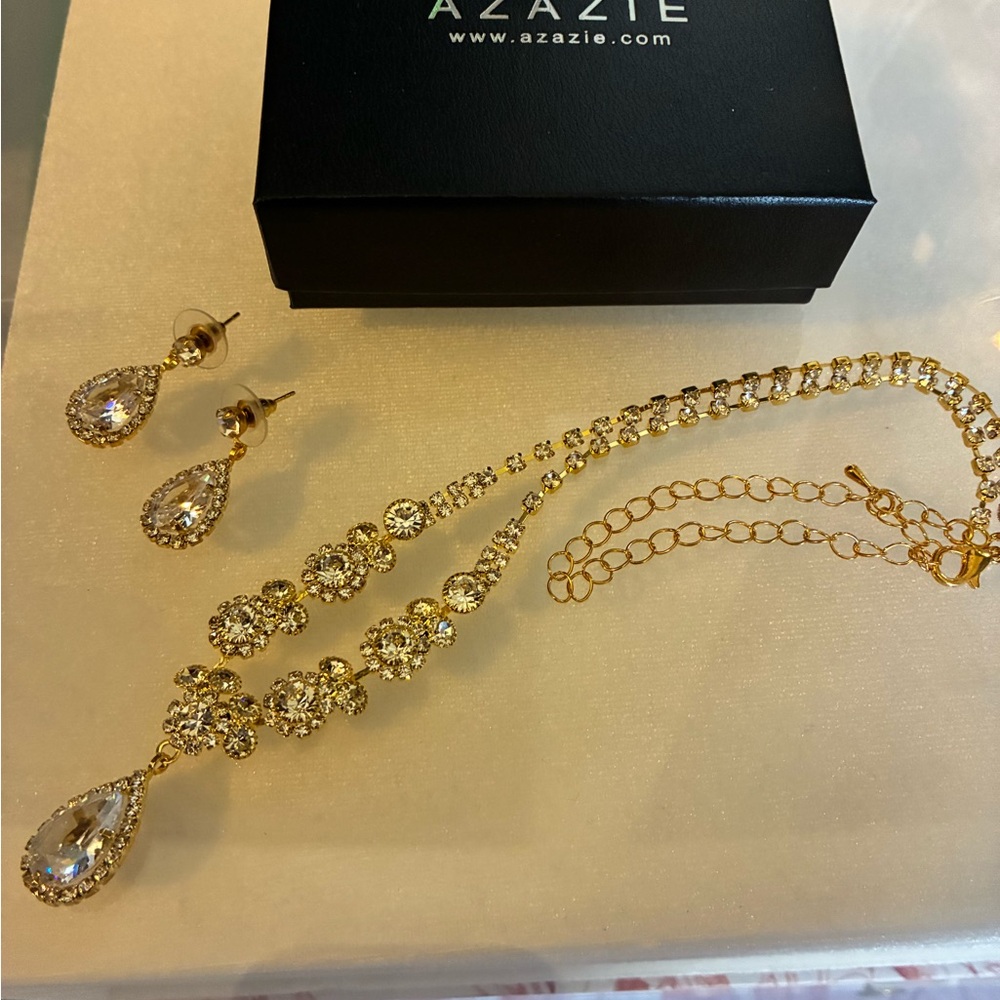 Brand New Azazie Bridal Necklace/Earrings Set